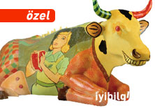 Ka�lar� c�mb�zla al�nm�� plastik inekler! Yemezler!