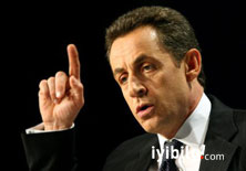 Sarkozy, ettiği küfre bin pişman