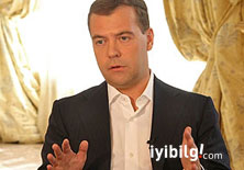 Medvedev: ABD'nin küresel hegemonyası bitti