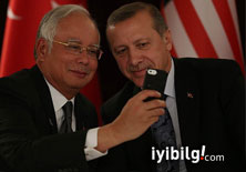 Başbakan Erdoğan'dan selfie fotoğrafı