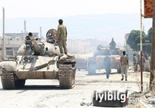 'Suriyeli muhalifler düzenli ordu kuruyor'
