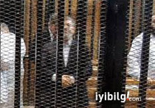 Mursi bir kez daha hakim karşısında